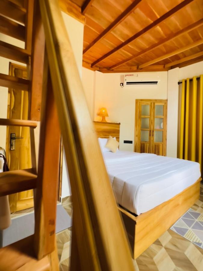 Turtle Wood Cabin Tangalle Buitenkant foto
